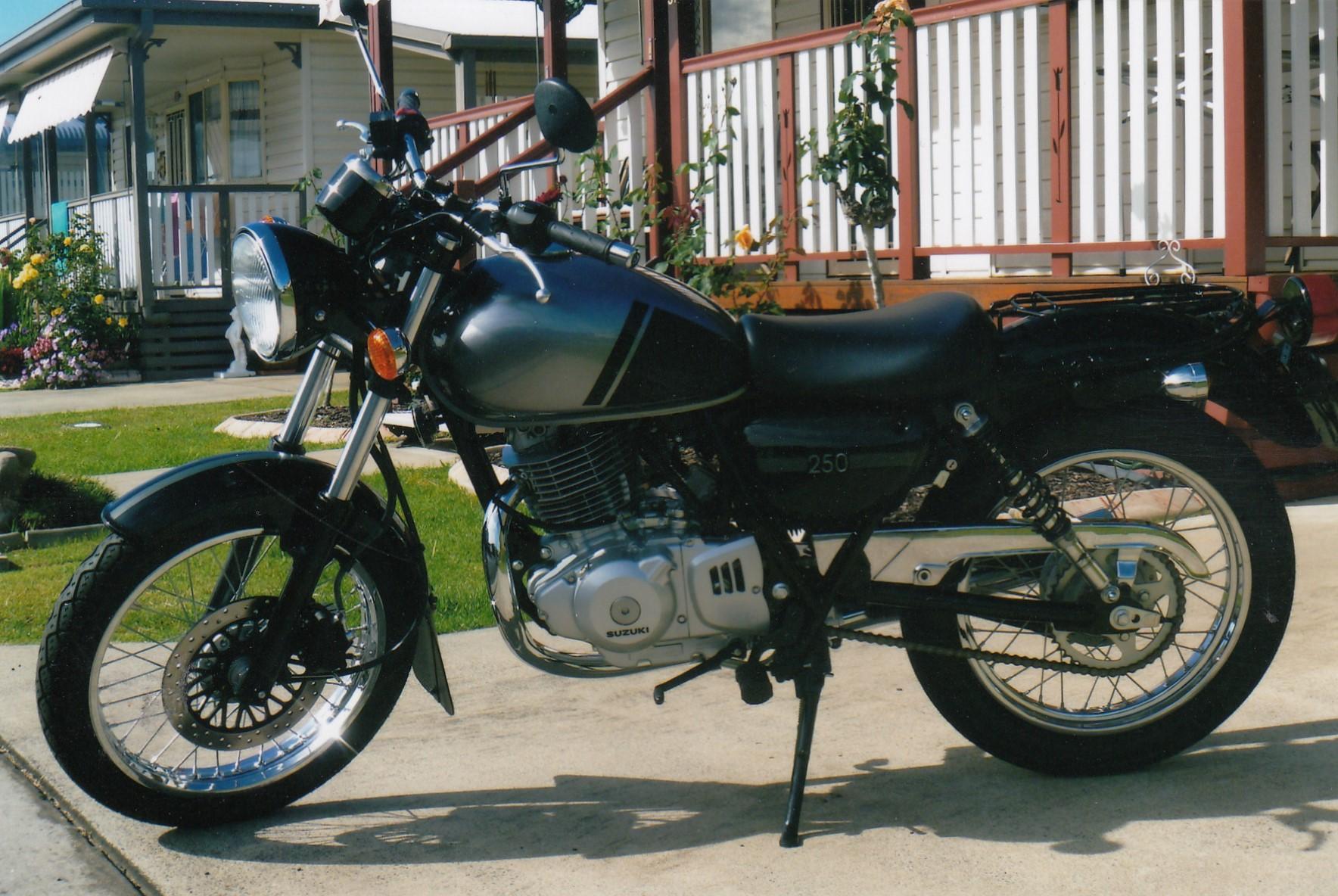 16 Suzuki Tux250 250cc Jbm Just Bikes